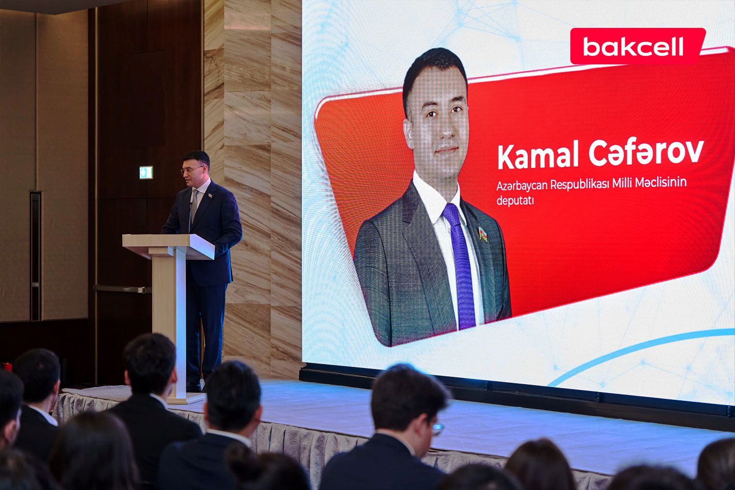 Bakcell və Gənclər Fondu “İnnovasiya və Süni İntellekt” üzrə təqaüd proqramını elan edir